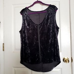 Black Crushed Velvet Lose Fitted Top